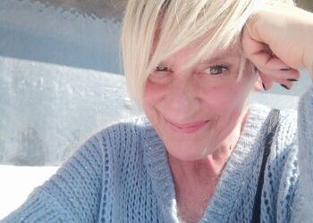 Poeta metropolitano, la rubrica poetica che vi porta alla scoperta di scrittori e autori emergenti di tutta Italia.